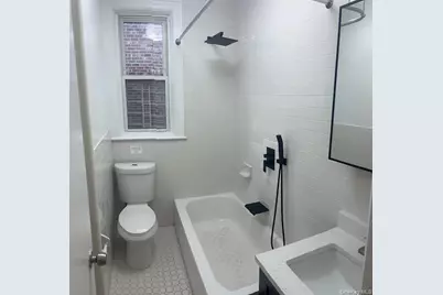 14 E 236th Street #2, Bronx, NY 10470 - Photo 9