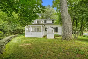 8 S Bedford Rd, Pound Ridge, NY 10576 - Photo 3