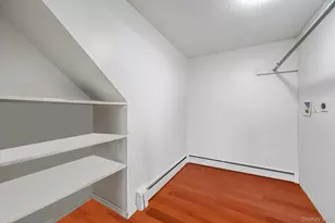 15 Macon St, Lindenhurst, NY 11757 - Photo 27