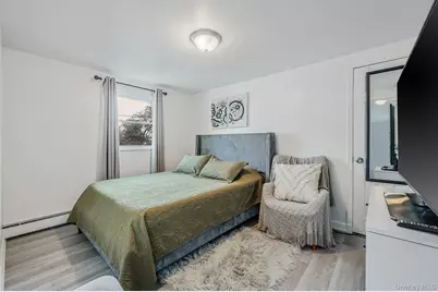 15 Macon Street, Lindenhurst, NY 11757 - Photo 23