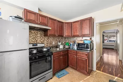 203-10 Murdock Avenue, Saint Albans, NY 11412 - Photo 5