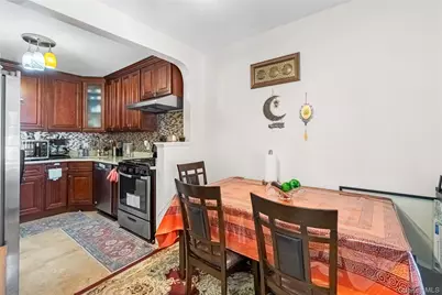 203-10 Murdock Avenue, Saint Albans, NY 11412 - Photo 11