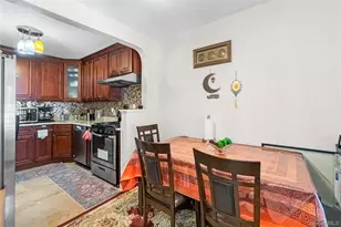 203-10 Murdock Ave, Saint Albans, NY 11412 - Photo 11