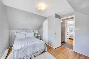 23 Haven Ln, Levittown, NY 11756 - Photo 25