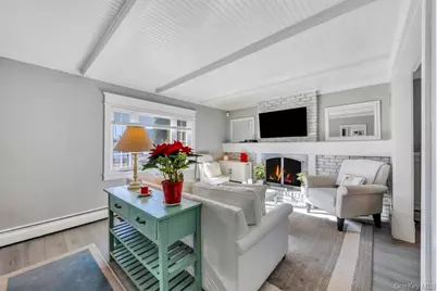 23 Haven Lane, Levittown, NY 11756 - Photo 11