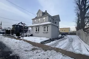 27 W Lincoln Ave, Valley Stream, NY 11580 - Photo 3