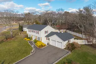 123 Wedgewood Dr, Coram, NY 11727 - Photo 39