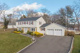 123 Wedgewood Dr, Coram, NY 11727 - Photo 37