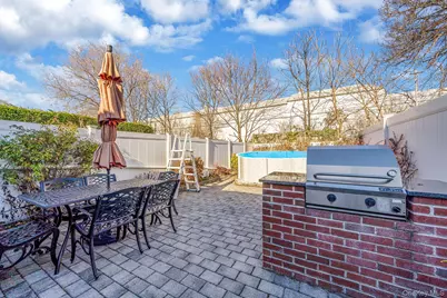 8615 77th Avenue, Glendale, NY 11385 - Photo 29