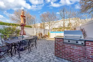 86-15 77th Ave, Glendale, NY 11385 - Photo 29