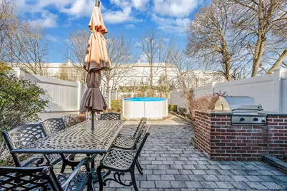 8615 77th Avenue, Glendale, NY 11385 - Photo 27