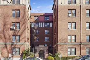 1-50 Burns St, Flushing, NY 11375 - Photo 11