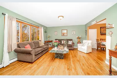 1175 Little East Neck Road, West Babylon, NY 11704 - Photo 25