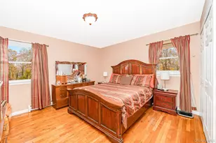 1175 Little East Neck Rd, West Babylon, NY 11704 - Photo 13