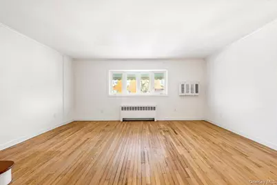 238A Throggs Neck Boulevard, Bronx, NY 10465 - Photo 13