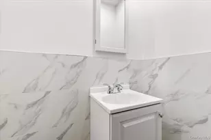 238A Throggs Neck Blvd, Bronx, NY 10465 - Photo 9