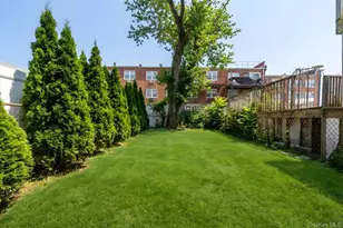 238A Throggs Neck Blvd, Bronx, NY 10465 - Photo 31