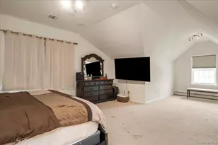 18 Coach House Ct, New Windsor, NY 12553 - Photo 37