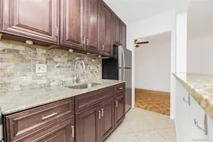 1 Vincent Rd, Bronxville, NY 10708 - Photo 9