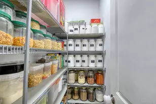 34 Mdw Vw Dr, Marlboro, NY 12542 - Photo 19