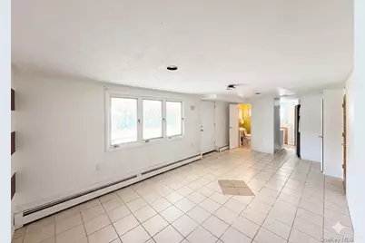 25 Ford Drive W, Massapequa, NY 11758 - Photo 21