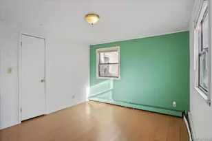 25 Ford Dr W, Massapequa, NY 11758 - Photo 19