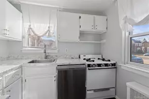 255-02 73rd Ave, Glen Oaks, NY 11004 - Photo 7