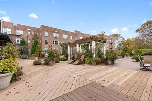 2 Overlook Rd, White Plains, NY 10605 - Photo 13