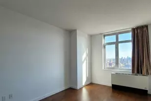 40-28 College Point Blvd, Flushing, NY 11354 - Photo 5