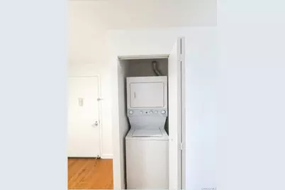 40-28 College Point Boulevard #1203, Flushing, NY 11354 - Photo 11