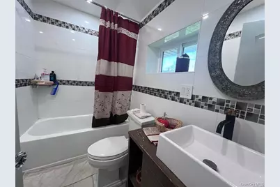 11 Maplewood Road, West Babylon, NY 11704 - Photo 5