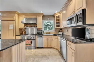 20 Soundview Dr, Shoreham, NY 11786 - Photo 21