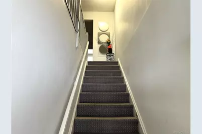 3 Wyndover Woods Lane #10, White Plains, NY 10603 - Photo 11