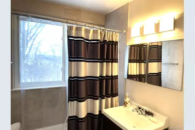 3 Wyndover Woods Lane #10, White Plains, NY 10603 - Photo 7
