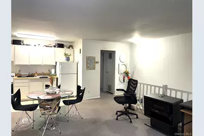 3 Wyndover Woods Lane #10, White Plains, NY 10603 - Photo 3