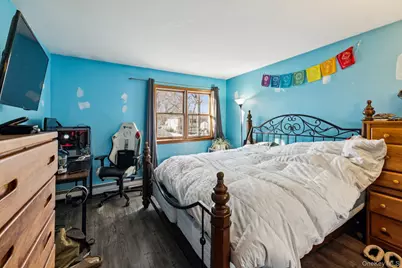 98 Auborn Avenue, Shirley, NY 11967 - Photo 31