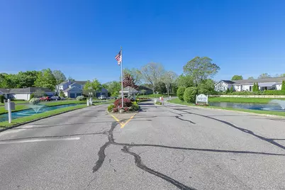 477 Woodscreek Court, Moriches, NY 11955 - Photo 31