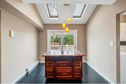 7 Carto Circle, Deer Park, NY 11729 - Photo 19