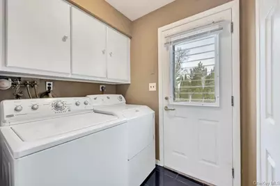 7 Carto Circle, Deer Park, NY 11729 - Photo 21