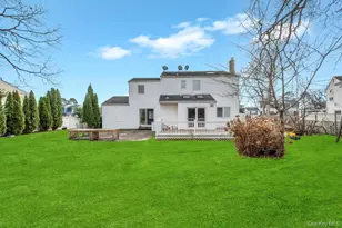 7 Carto Cir, Deer Park, NY 11729 - Photo 41