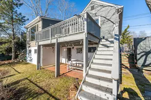 1375 W Main St, Riverhead, NY 11901 - Photo 31