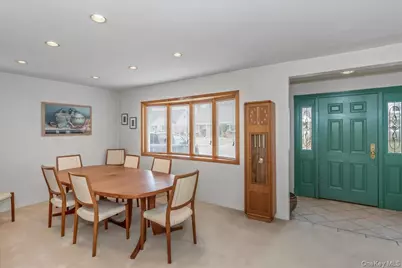 175 Primrose Drive, New Hyde Park, NY 11040 - Photo 7