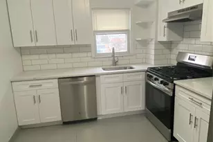 151-55 20th Rd, Whitestone, NY 11357 - Photo 7