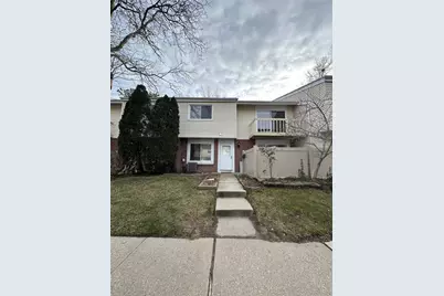 216 Springmeadow Drive #K, Holbrook, NY 11741 - Photo 1