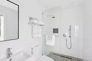 33 Oyster Pond Ln, East Hampton, NY 11937 - Photo 19