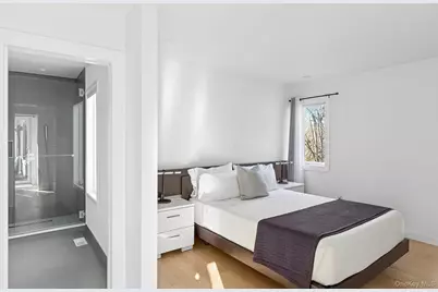 33 Oyster Pond Lane, East Hampton, NY 11937 - Photo 9