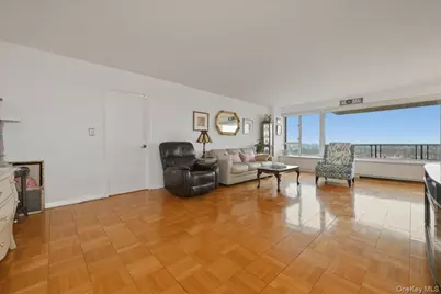 166-25 Powells Cove Boulevard #18G, Whitestone, NY 11357 - Photo 7