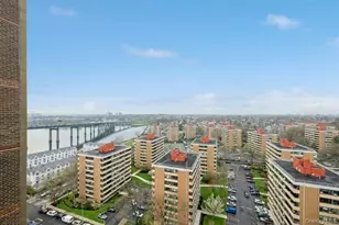 166-25 Powells Cove Blvd, Whitestone, NY 11357 - Photo 25