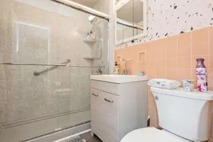 166-25 Powells Cove Blvd, Whitestone, NY 11357 - Photo 21