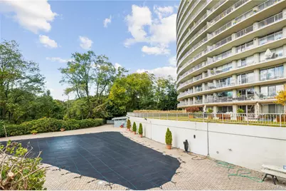 4475 Douglas, Bronx, NY 10471 - Photo 35